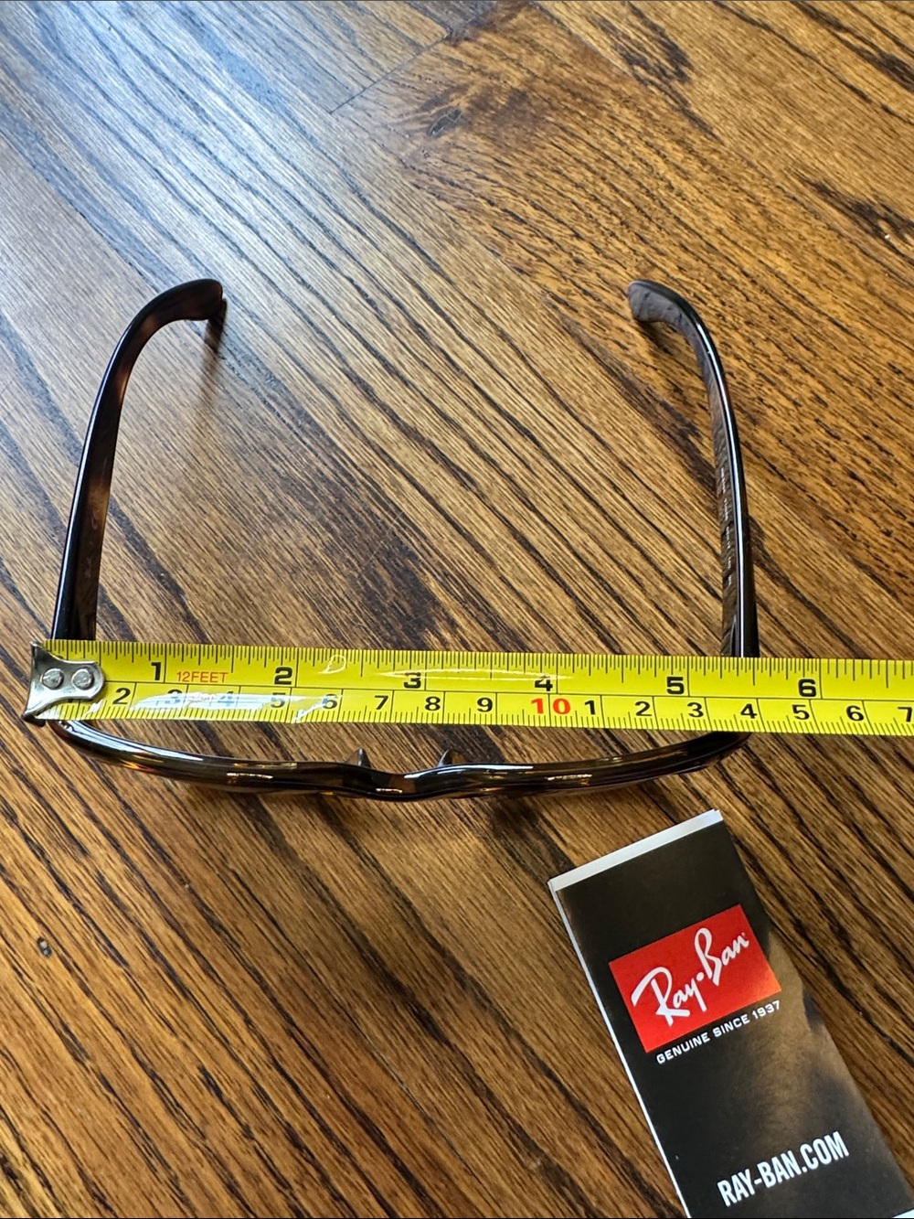 Like New Ray-Ban Brown Tortoiseshell Wayfarer Sunglasses - Picture 7 of 11